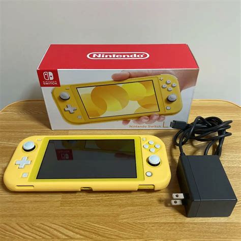 Nintendo Switch Lite in Yellow blog.knak.jp