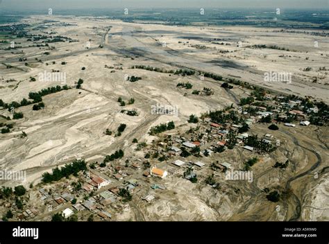 MOUNT PINATUBO DISASTER FEBRUARY 1991 AERIAL VIEW OF THE TOWN OF SANTA ...