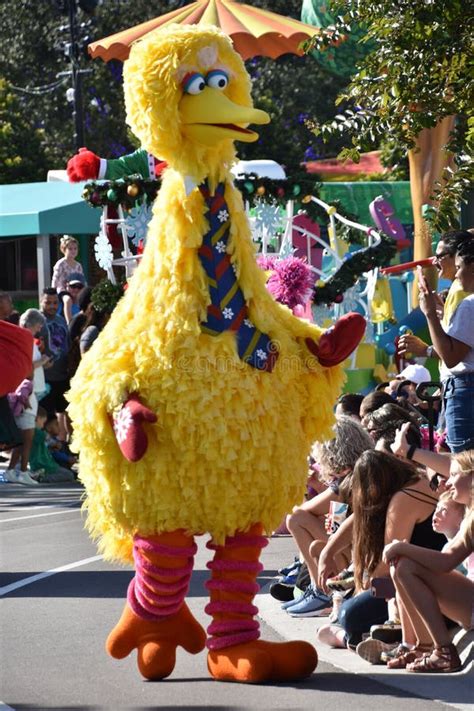 Sesame Street Christmas Parade at Sesame Street Land at SeaWorld Orlando in Florida Editorial ...