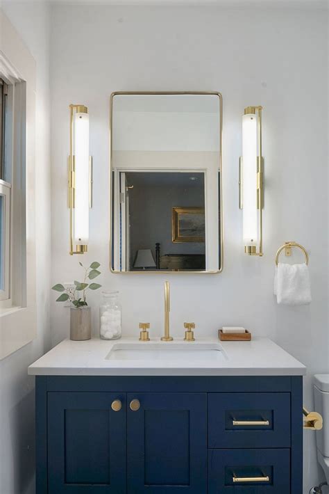 Embracing Color of the Year: 20 Lovely Bathroom Vanities in Blue | Decoist