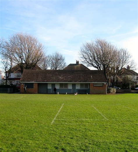 Changing Rooms, Aldrington Recreation... © Simon Carey :: Geograph Britain and Ireland