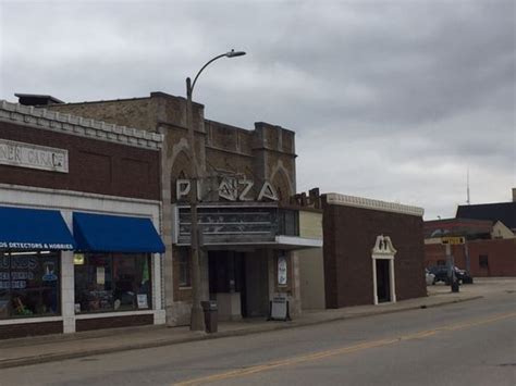 PLAZA THEATER - Updated January 2025 - 15 Photos & 31 Reviews - 448 Milwaukee Ave, Burlington ...