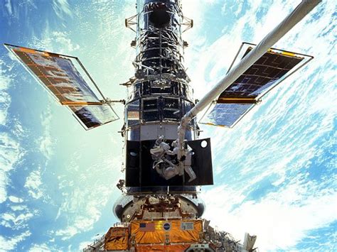 This Week in Science History - The Launch of the Hubble Space Telescope | Interviews