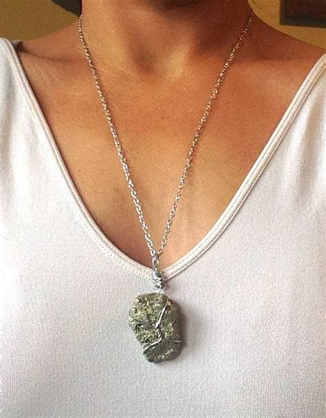 Pin by Artesana Americana on ♡ Handmade gift guide ♡ | Pyrite necklace ...