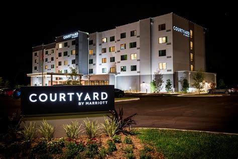 Photos of Courtyard By Marriott Tampa Northwest/Veterans Expressway ...