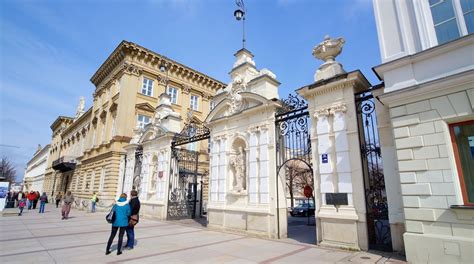 University of Warsaw Tours - Book Now | Expedia