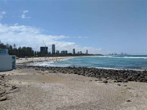 Burleigh Heads Beach - Explore SEQ