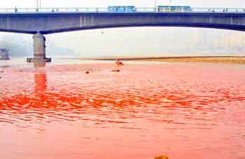 Yellow River Turns Red in Gansu -- china.org.cn