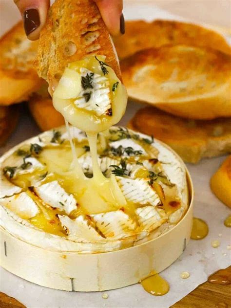 Baked Camembert {The Ultimate Guide!}