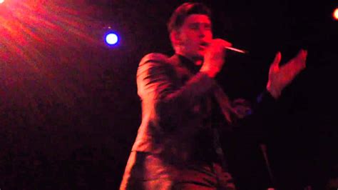 Willy Moon ~ Yeah Yeah - YouTube