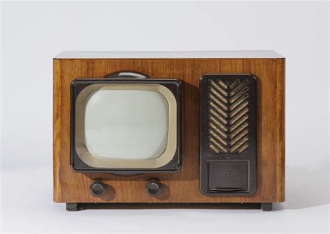 A visual history of the television set – Museum Crush