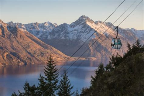 Queenstown Skiing - NZ Ski Packages at Queenstown ski fields