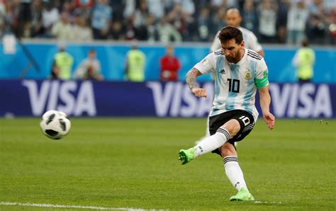 Leo Messi logra el gol 100 del Mundial de Rusia