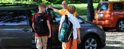 10 Back to School Carpool Tips to Make Carpooling Fun for Everyone | GoKidGoKid