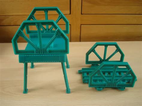 THOMAS & FRIENDS Trackmaster Revolution Grey Train Track Bridge Fence x 2 £3.95 - PicClick UK