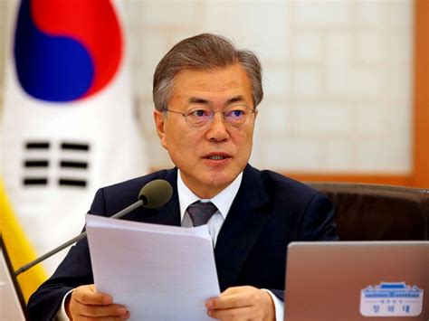 South Korean president floats idea of 3-way summit with Trump, Kim Jong ...