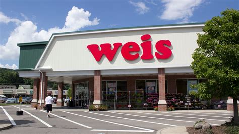 Weis raises $90K for local food banks