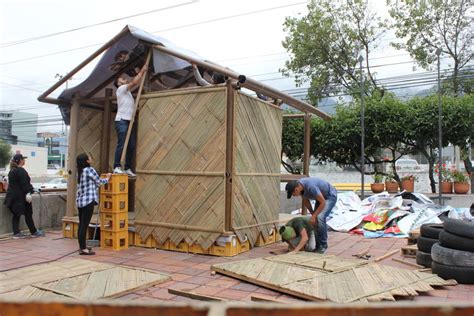 5 Alternative Materials for Building Emergency Shelters | ArchDaily