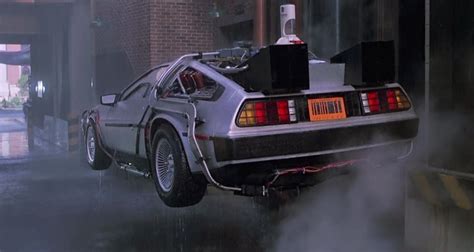 Back To the Future-style flying DeLorean to take to the skies next year