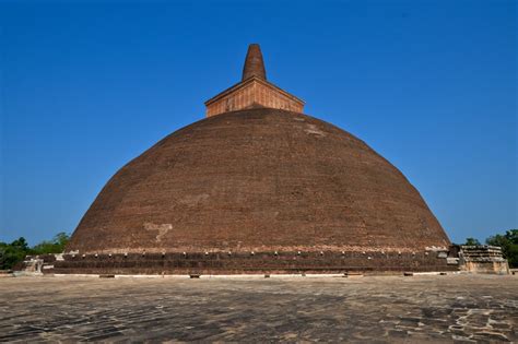 Cycling Anuradhapura, Sri Lanka’s ancient capital | Atlas & Boots