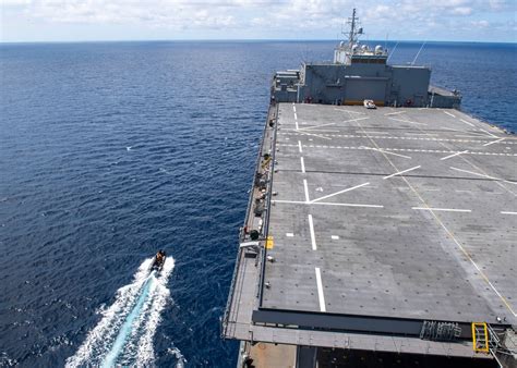 USS Hershel “Woody” Williams Conducts Tracking Exercise with Royal Moroccan Navy > U.S. Naval ...