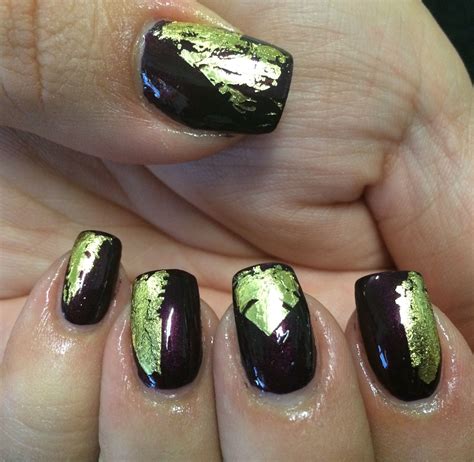 Foil nail art Foil Nail Art, Foil Nails, Beauty, Beauty Illustration