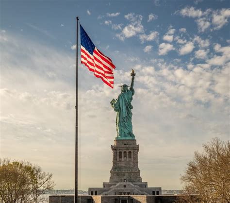 Statue Of Liberty | Statue of Liberty & Ellis Island