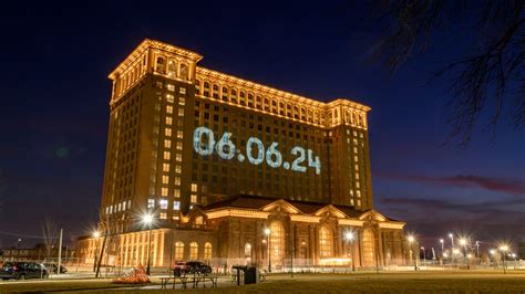 Michigan Central sets date to re-open in Detroit’s Corktown