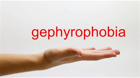 How to Pronounce gephyrophobia - American English - YouTube