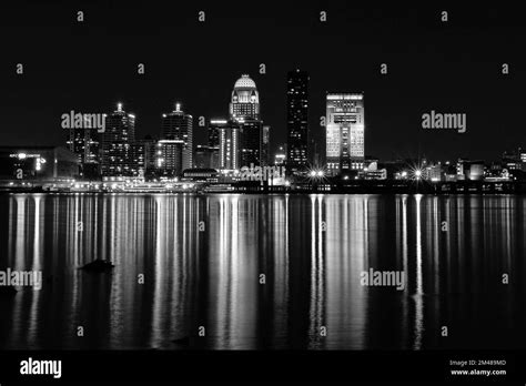 Louisville Skyline at Night Stock Photo - Alamy