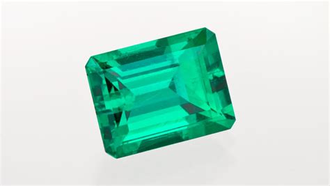 Emerald Gemstone | Emerald Stone – GIA