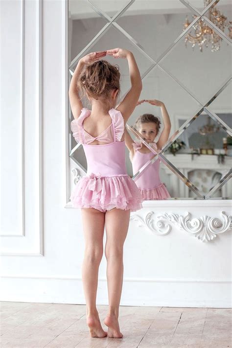 Anastasia Zaberezhnaya * ballerina | Preteen girls fashion, Little girl ballerina, Little girl ...