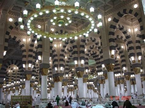 The Way To Islam: AL Masjid Nabawi (Prophet Mosque)