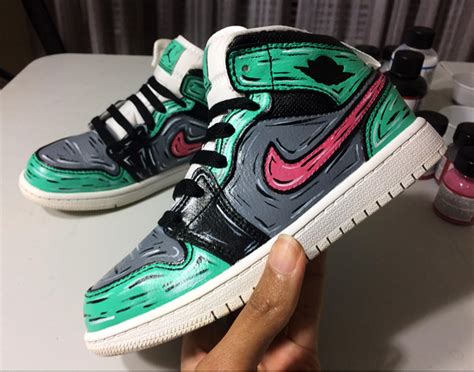 Nike Air Jordan Retro 1 Mid Toddler (My second sneaker custom ever) : r/Sneakers