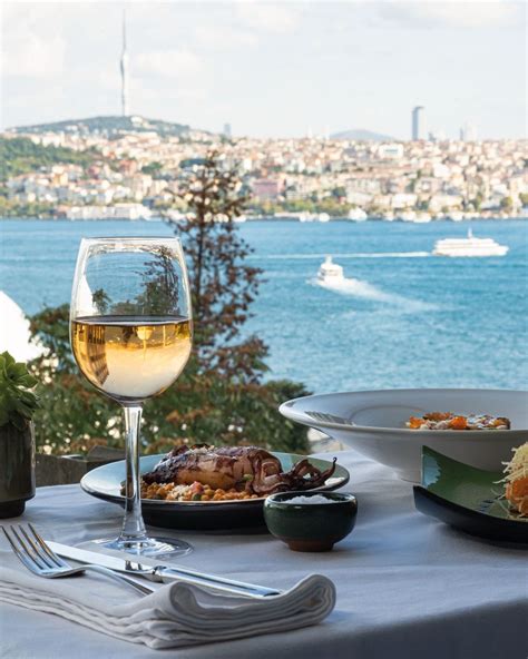 Best Restaurants with Bosphorus Views - 10 Places to Eat in Istanbul - Framey