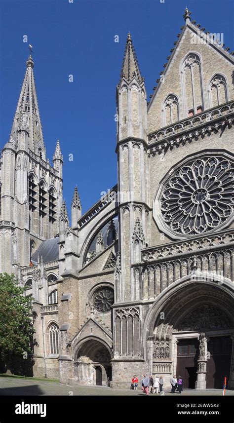 YPRES, BELGIUM - May 06, 2018: Exterior view of main entrance door to Ypres (Ieper) Cathedral in ...