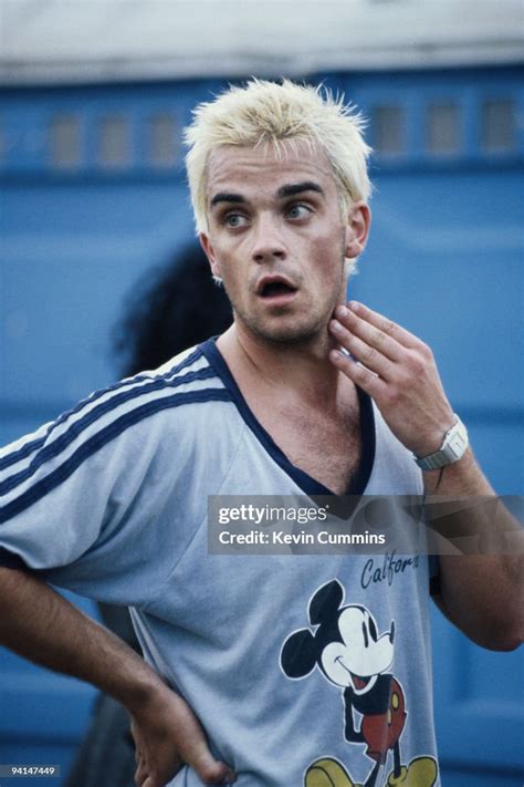 Robbie Williams, Take That, Glastonbury, 1995 News Photo - Getty Images