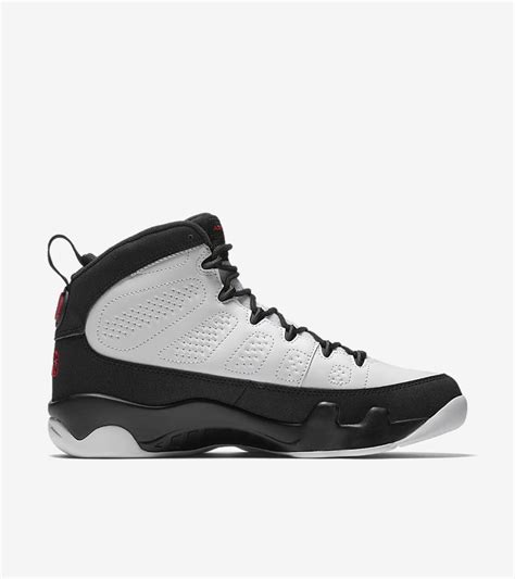 Air Jordan 9 "Space Jam" OG | Soleracks