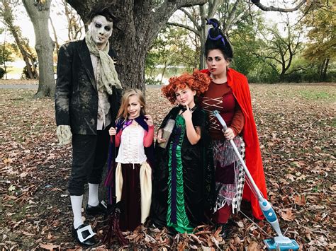 Sanderson Sisters. Hocus Pocus DIY costumes. Billy Butcherson. Family ...