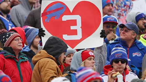 WATCH: Buffalo Bills’ Damar Hamlin releases thank you video