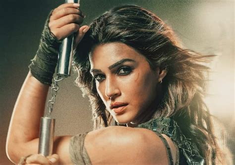Ganapath: Kriti Sanon goes the extra mile to transform into a feisty ...