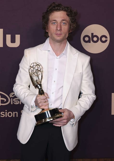 Jeremy Allen White Wears Shirt Unbuttoned at the 2023 Emmy Awards