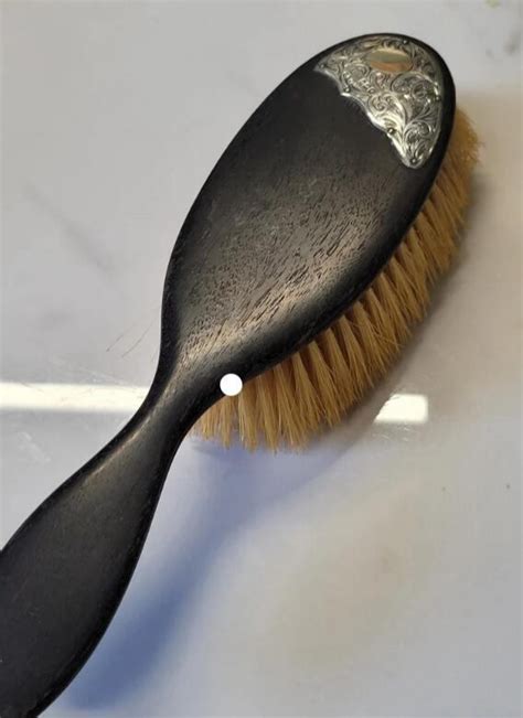 10 Most Valuable Antique Hair Brush Worth Money