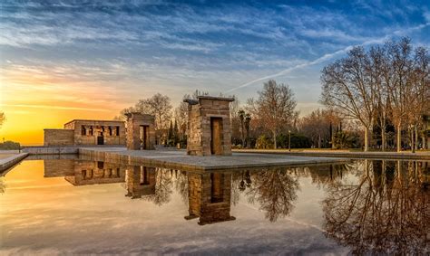 Best Place To Watch The Sunset In Madrid: Temple Of Debod | ShMadrid