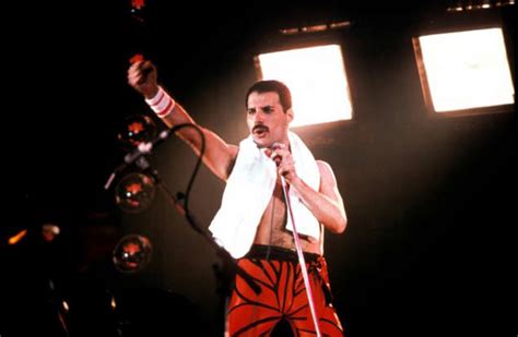 15 essential Queen live performances