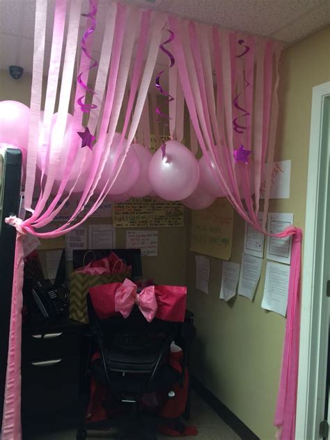 Birthday decorations for a am office cubicle | Cubicle birthday decorations, Office birthday ...