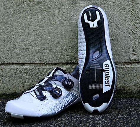 These Suplest Edge 3 White/Silver cycling shoes are fresh.… | Flickr