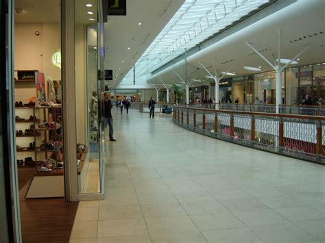 Festival Place Shopping Mall,... © Julian P Guffogg :: Geograph Britain and Ireland