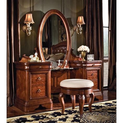 20 Elegant Bedroom Vanity With Drawers