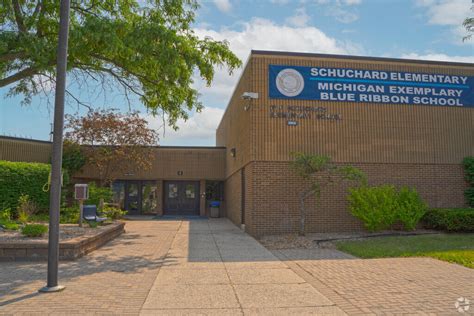 Schuchard Elementary School, Rankings & Reviews - Homes.com